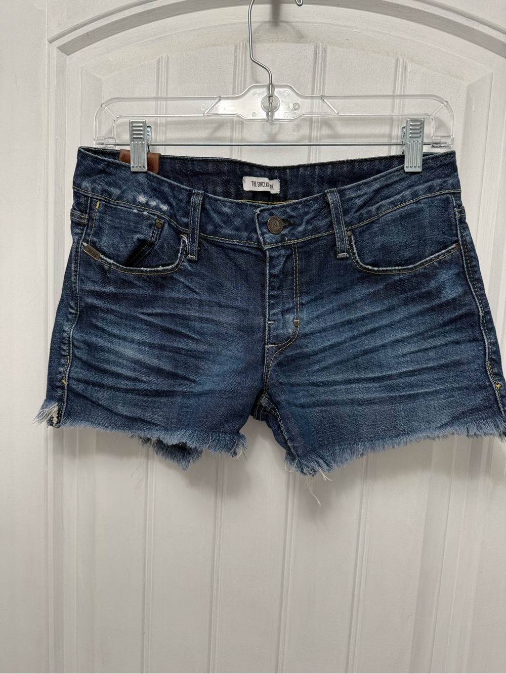 Sinclair Size 28 Short Wiley Cut Off Blue Denim Jean Shorts 2.5 Inseam (44-17)